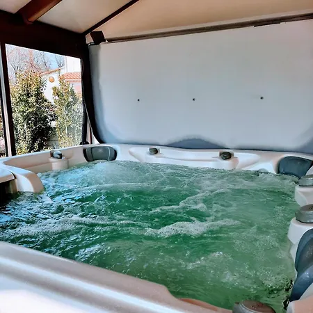 Ma Vie La 3 Etoiles, Jacuzzi, Animaux Acceptes Apartment