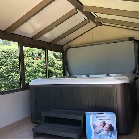 Ma Vie La 3 Etoiles, Jacuzzi, Animaux Acceptes 公寓